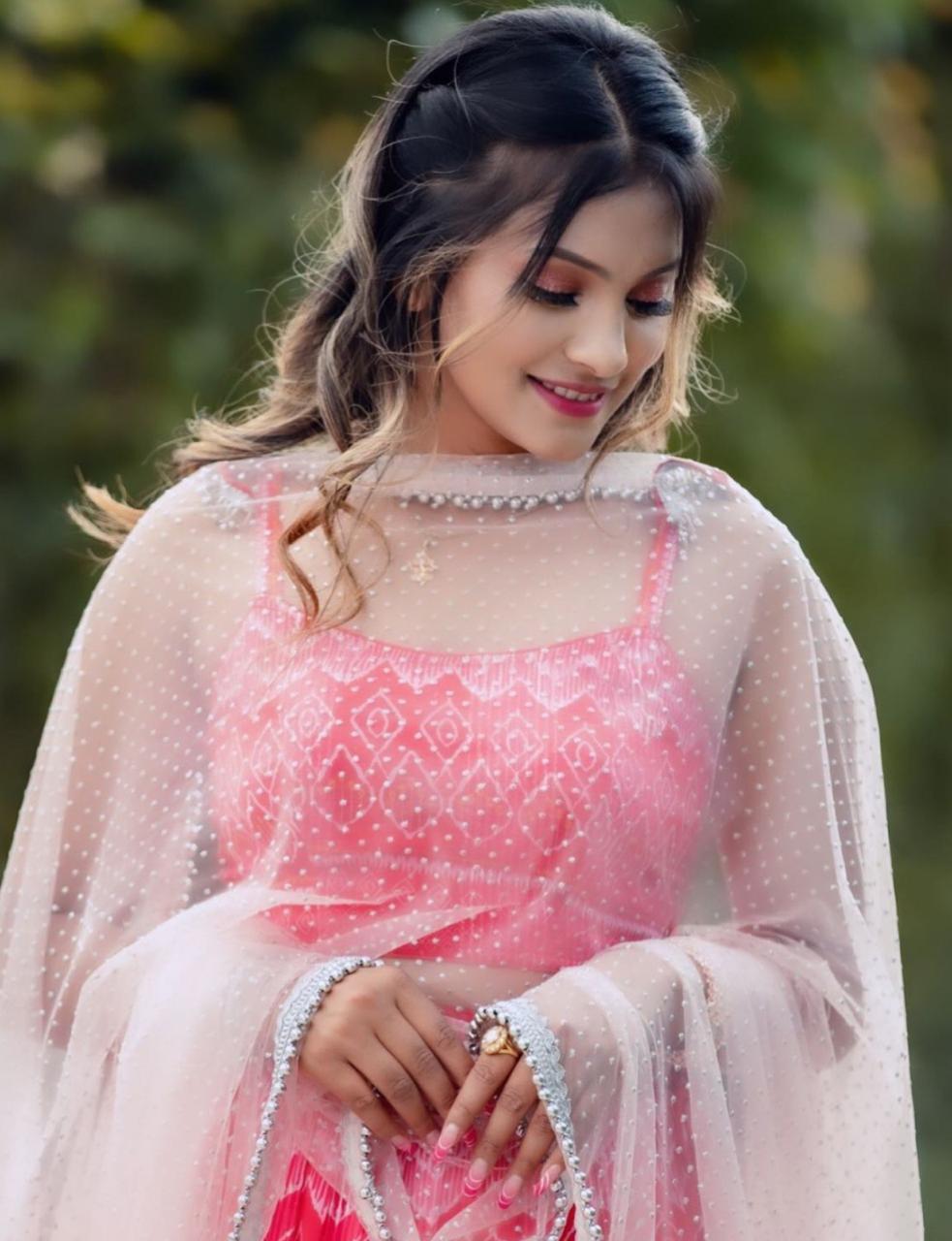 high profile Saraikela call girl